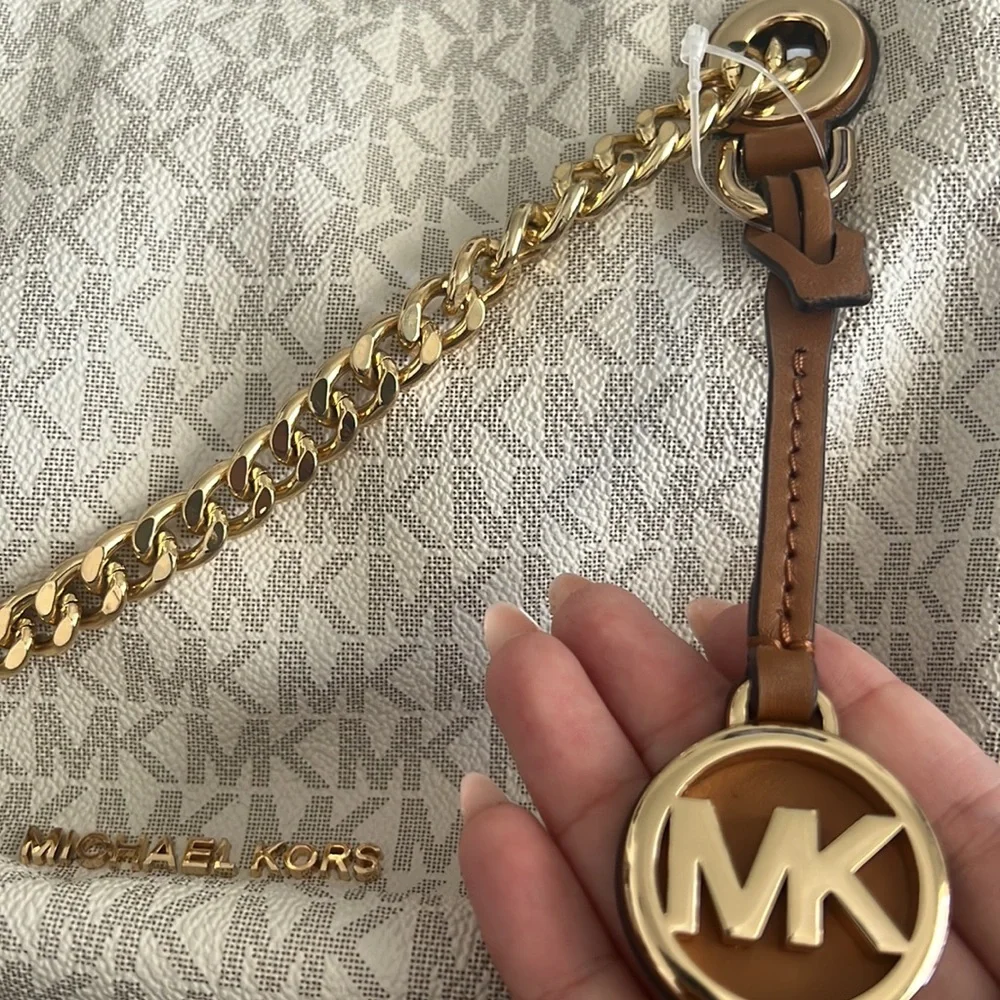 Micheal Kors jet set chain vanilla mid messenger - Picture 6 of 6